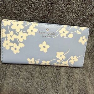 Kate Spade Dana Sweet Floral Printed Large Bifold Wallet-NEW